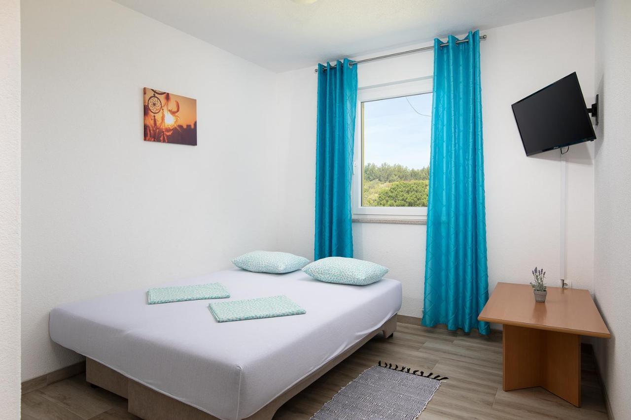 Apartmani Mirna Luka Помер Экстерьер фото
